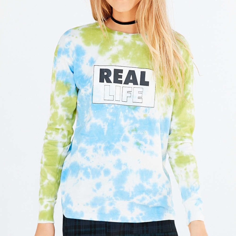 UO long sleeve tie dye tee